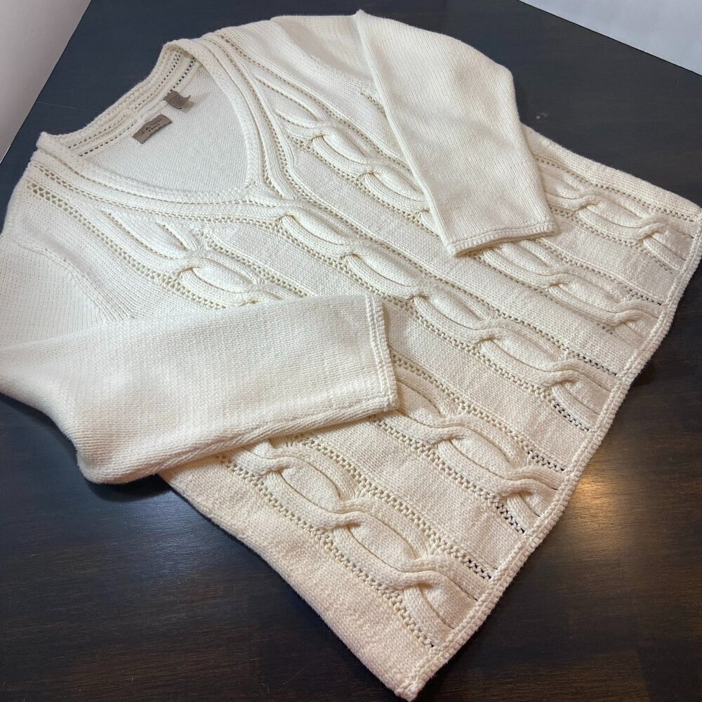 i.e. Relaxed Woman Cable Knit V-Neck Sweater – Ivory – Plus Size 3X